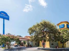 Baymont by Wyndham San Antonio Near South Texas Medical Ctr
