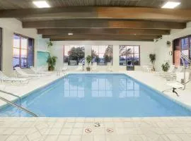 Baymont by Wyndham Janesville