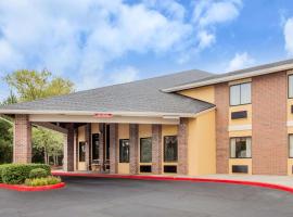 Baymont by Wyndham Smyrna, hotel poblíž Fulton County (Brown Field) - FTY, Atlanta