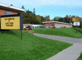 Budget Host Crestview Inn