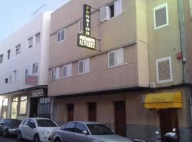 Pension Alvarez, bed and breakfast v destinaci El Tablero