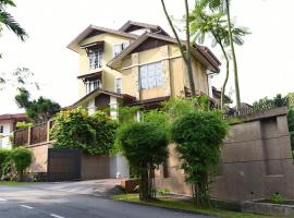 1708 Cozy Bungalow with Private Pool Ampang KL, hotel in Ampang