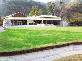 Four Banyans Spirit & Nature Resort