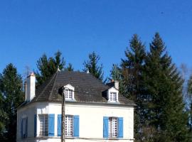 Les rêves d'Angèle, hotel met parkeren in Crain