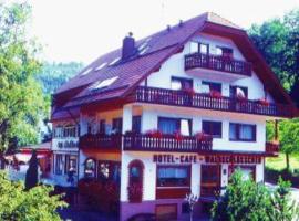 Waldschlösschen, hotel v destinaci Bad Herrenalb