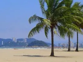 Comfort Apartment Santos Gonzaga 1205 com WIFI e VAGA GARAGEM DEMARCADA