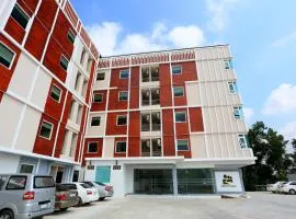 Triple Trees Hotel
