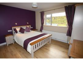 Ash Lodge, hotel near Drumkeeran Heritage Centre, Moytirra