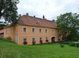 Statek Kloubek, cheap hotel in Chabičovice