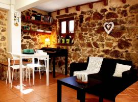 Sweet stone apartment in Imittos, hotel em Atenas