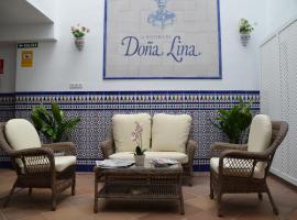 Hotel Doña Lina, Santa Cruz, Sevilla, hótel á þessu svæði