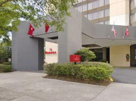 Ramada by Wyndham Augusta Downtown Hotel & Conference Center, hotel v destinaci Augusta