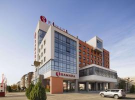 Ramada by Wyndham Oradea, hotel din Oradea
