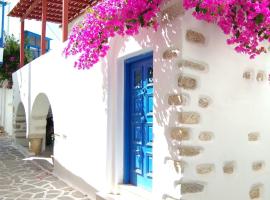 Villa Adriana, hotel in Parikia