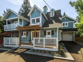 Kelowna Bed & Breakfast - CHATHAM HOUSE, Hotel in Kelowna