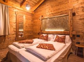 LMC Guesthouse, hotel bajet di Ledro