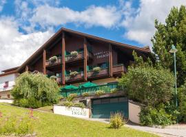 Panorama Garni Ingrid, hotel a Dobbiaco