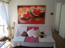Apartamento cerca del mar en Viña del mar, hotel em Viña del Mar