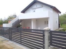 Emilija Apartments Privlaka, ξενοδοχείο σε Privlaka