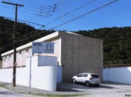 Consulado Praia Hotel: Guarujá'da bir otel