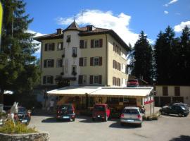 Hotel Roen Ruffrè-Mendola, hotel v destinaci Mendola