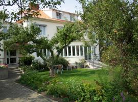 Villa Ingrid, hotel i Borgholm