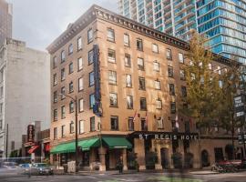 The St. Regis Hotel, hotel near Queen Elizabeth Theatre, Vancouver