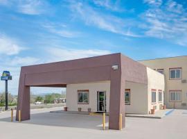 Days Inn by Wyndham Taos, hotel in Taos