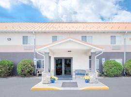 Days Inn & Suites by Wyndham Fargo 19th Ave/Airport Dome, hotel poblíž Mezinárodní letiště Hector      - FAR, 