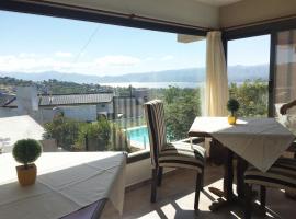 Vivaldi Suites, hotel en Villa Carlos Paz