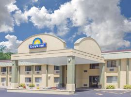 Days Inn by Wyndham Portage, hotell i nærheten av Cascade Mountain i Portage