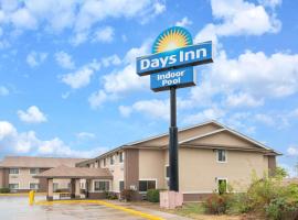 Days Inn by Wyndham Topeka, готель біля аеропорту Forbes Field - FOE, у місті Топіка