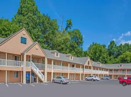 Days Inn by Wyndham Canton, hotel a Canton