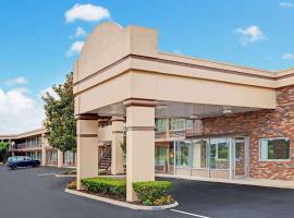Days Inn by Wyndham Clarksville TN, hotell i Clarksville