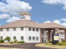 Days Inn by Wyndham Ocean Shores, מלון באושן שורס