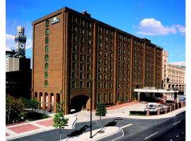 Days Inn by Wyndham Baltimore Inner Harbor โรงแรมที่Inner Harborในบัลติมอร์