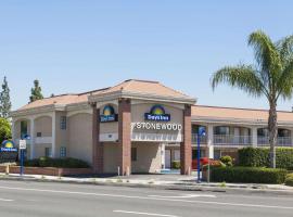 Days Inn by Wyndham Downey: Downey şehrinde bir otel