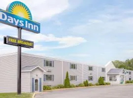 Days Inn by Wyndham Cedar Falls- University Plaza
