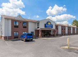 Days Inn & Suites by Wyndham Cambridge, hotel in Cambridge