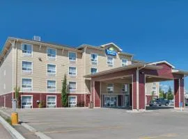 Days Inn & Suites by Wyndham Cochrane