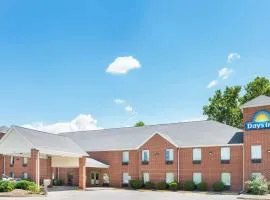 Days Inn by Wyndham St Peters/St Charles