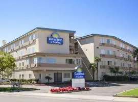 Days Inn & Suites by Wyndham Rancho Cordova