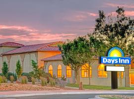 Days Inn by Wyndham Rio Rancho, motel di Rio Rancho