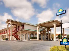 Days Inn by Wyndham San Angelo, hotel di San Angelo