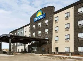 Days Inn by Wyndham Calgary North Balzac