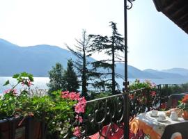 Casa Farfalla, holiday home in Cannobio