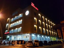 Hotel Grand Sigma: Lahat şehrinde bir otel