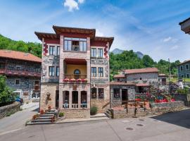 Hostal Peña Santa, guest house in Soto