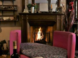 Chez Serena, cheap hotel in Villafranca Piemonte