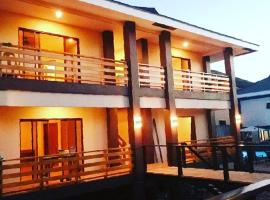 Infinity Sands Resort, hotel com banheiras de hidromassagem em Siquijor